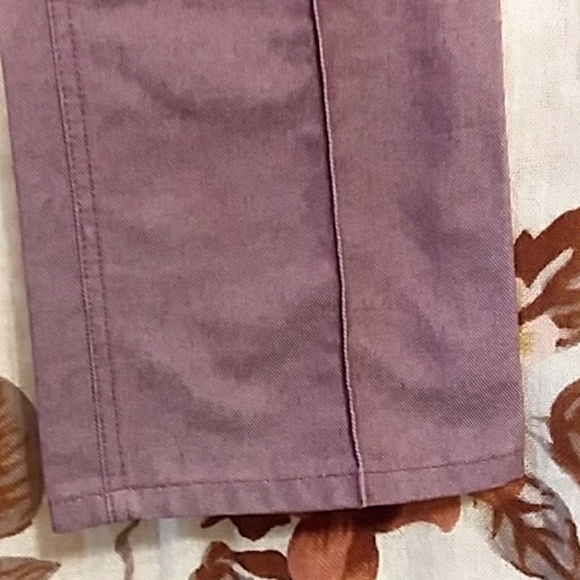 Marc Jacobs burgundy jeans - Picture 3 of 7